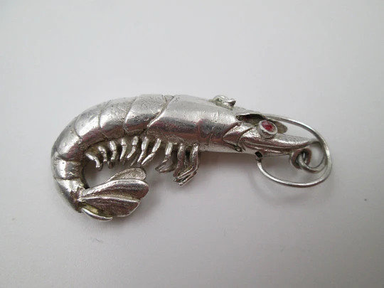 Unisex pendant. Sterling silver. 1970's. Red eyes shrimp motif. Spain