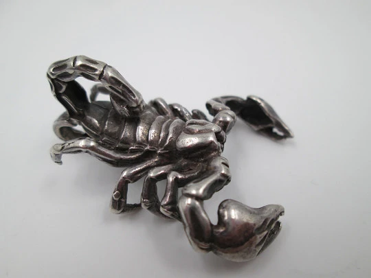 Unisex pendant. Sterling silver. 1970's. Scorpion shape. Ring