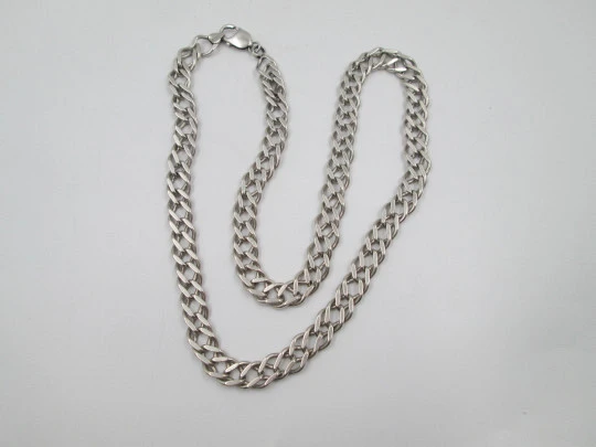 Unisex sterling silver curb chain with braided links. Carabiner clasp. Italy. 1980's Unisex sterling silver curb chain with braided links. Carabiner clasp. Italy. 1980's