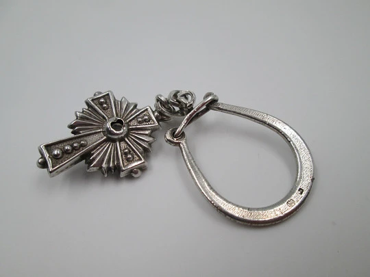 Unisex sterling silver keychain. Cross with radiance. Chain and hitch. 1970's. Spain