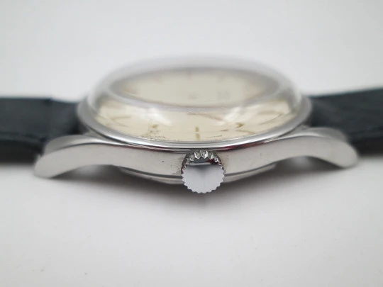 Universal Genève Golden Shadow wristwatch. Stainless steel. Automatic. Swiss. 1960's