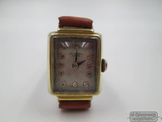 Universal Genève. Steel & gold plated. Manual wind. Woman. Swiss. 1940's