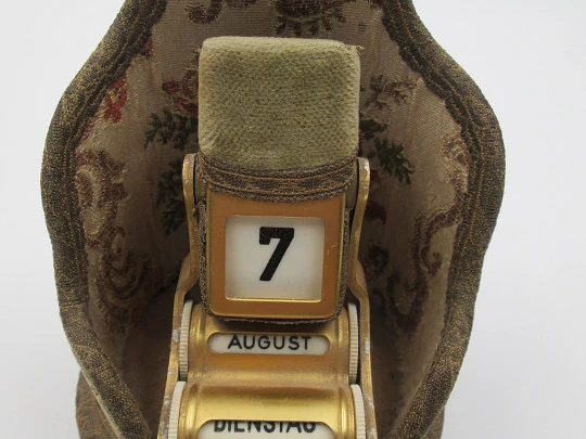 Upholstered armchair office desk perpetual calendar. Metal, wood and fabric. 1970's