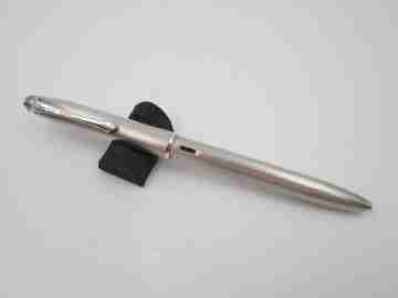Usus Duo ballpoint pen. 900 sterling silver. Rhomboidal guilloche. 1970's. Germany