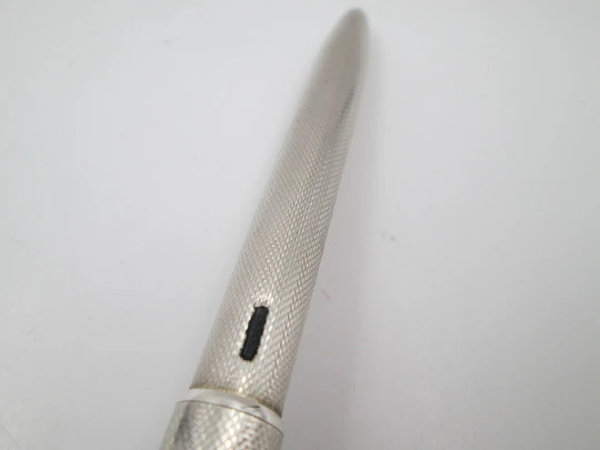 Usus Duo ballpoint pen. 900 sterling silver. Rhomboidal guilloche. 1970's. Germany