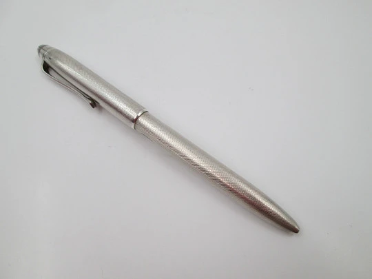 Usus Duo ballpoint pen. 900 sterling silver. Rhomboidal guilloche. 1970's. Germany
