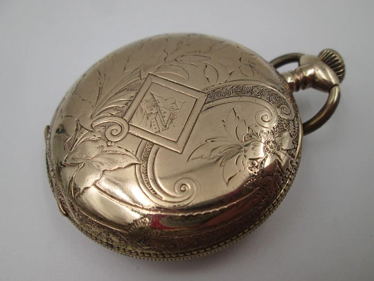 Victory hunter-case pocket watch. Gold plated metal. Stem-wind. Ornate lids. 1910's. Swiss