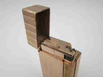 Vinci Flaminaire París gas lighter. 20 microns pink gold plated. Original box. 1970's