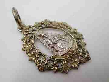 Virgin of Hope openwork medal. Sterling silver & vermeil. Vegetable edge. Ring. 1960's