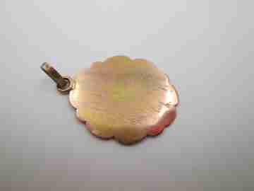 Virgin with Child medal. 14 karat yellow gold. Cross & mantle. 1940's. Ring