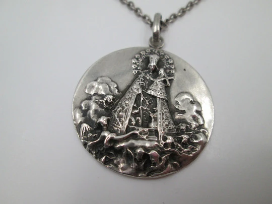 Virgin with Child medal. Link chain. Sterling silver. Cherubs cloud. Spain. 1940's