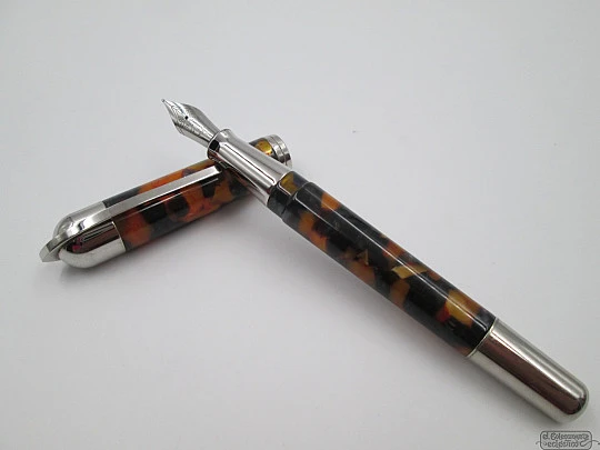 Visconti Pericle. Brown marble resin & silver plated metal. 2001. Italy Visconti Pericle. Brown marble resin & silver plated metal. 2001. Italy