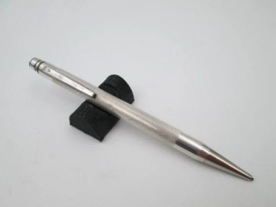 Wahl Eversharp mechanical pencil. Sterling silver. Push system. 1930's. UK