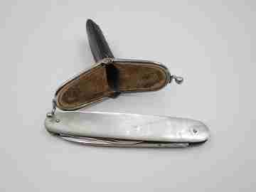 Walter Busch Solingen pocket knife. Mother of pearl and steel. Leather pouch. Germany