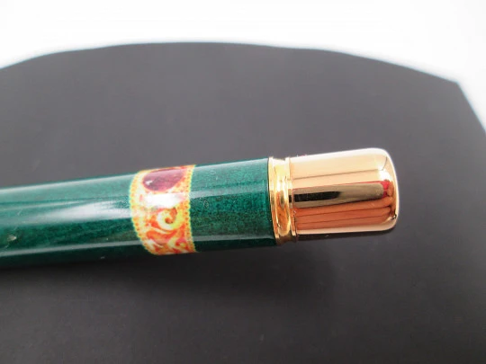 Waterman Anastasia. Laca verde y chapada oro 23 quilates. Años 90