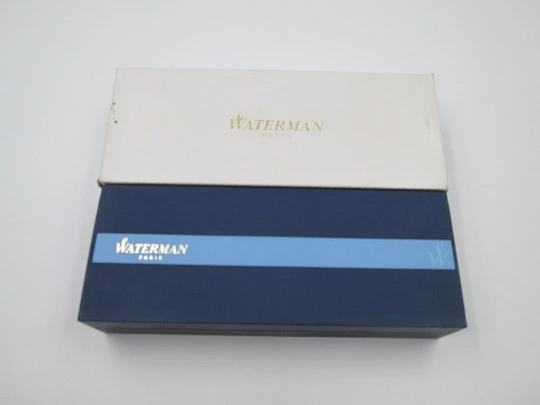 Waterman Carène. Blue lacquer & silver plated details. 18k nib. Box. 2015