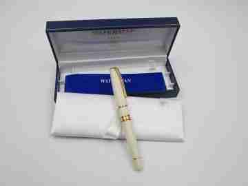 Waterman Charleston. Resina marfil y chapados oro. Estilo Art Decó. Plumín 18k
