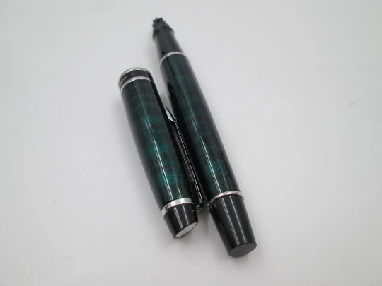 Waterman Expert 2 writing set. Fountain pen and ballpoint. Marble lacquer and silver plated