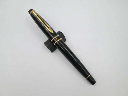 Waterman Expert Mark 1 GT. Black lacquer & gold plated details. Box. 1990's. France