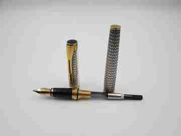 Waterman L'Étalon. Plata ley y detalles chapados oro. Plumín 18k. Estuche