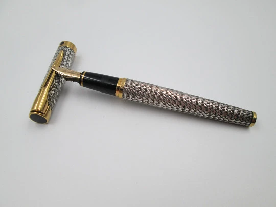 Waterman L'Étalon. Plata ley y detalles chapados oro. Plumín 18k. Estuche