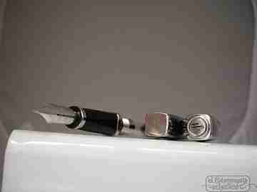 Waterman Slim Exception. Plumín oro rodiado 18 quilates. Francia