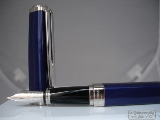 Waterman Slim Exception. Violet blue lacquer. 2005. Box. Converter