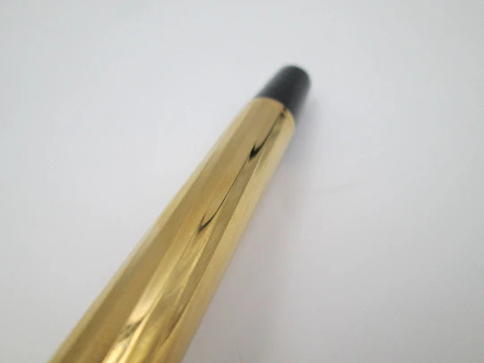 Waterman Torsade rollerball pen. Gold plated & black resin. Spiral design. 1970's