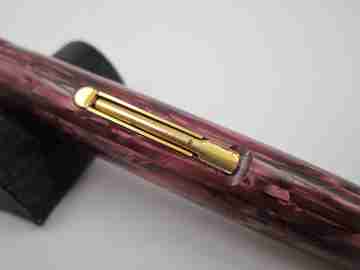 Waterman's 512V. Pink striated marble celluloid. Lever filler. 14k gold nib