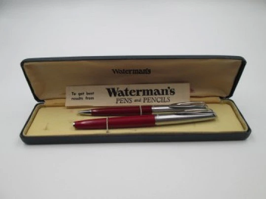 Waterman's C/F fountain pen & ballpoint set. Bi-tone plastic & chrome plated