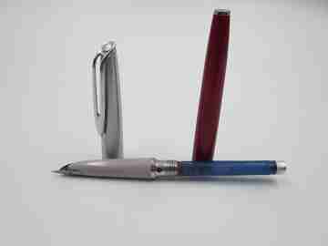 Waterman's C/F fountain pen & ballpoint set. Bi-tone plastic & chrome plated