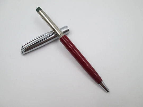 Waterman's C/F fountain pen & ballpoint set. Bi-tone plastic & chrome plated
