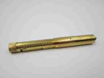 Watermans Ideal Nº 0552 1/2 V. Black hard rubber and rolled gold. 14k nib. 1920's