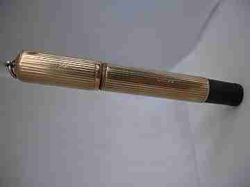 Watermans Ideal Nº 12 1/2 VS. Baby. Ebonita negra y camisa oro 9K