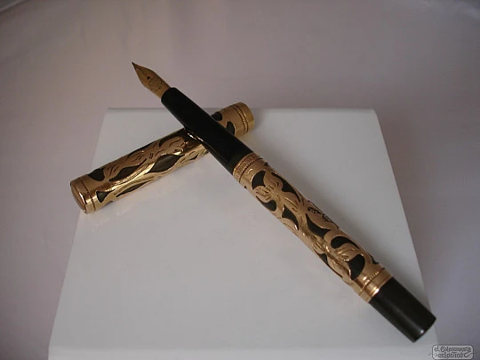 Waterman's Ideal. Eyedropper. Black ebonite. 1916. Gold-plated