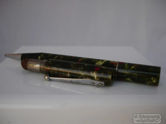 Waterman's. Green and red celluloid. Circa: 1930-32. Nickel-plated