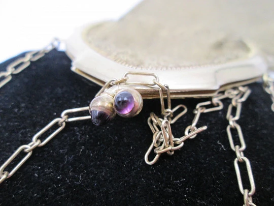 Whiting & Davis gold plated mesh bag. Cabochon clasp. Chain. 1920's. USA