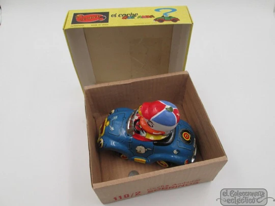 Wind-up toy car. Lithographed tinplate. Geyper / Disney. 1965