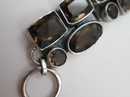 Women's articulated bracelet. Sterling silver 925 thousandths and topazes. 1970's
