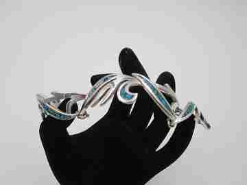 Women's bracelet. Sterling silver & turquoise. Leaf links. 1980's. Mexico