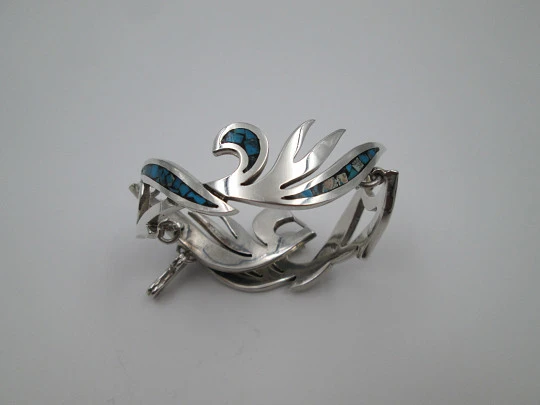 Women's bracelet. Sterling silver & turquoise. Leaf links. 1980's. Mexico