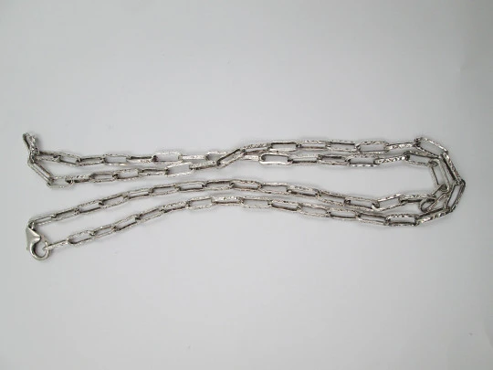 Women's chain. 925 thousandths sterling silver. Chiseled open links. 1980's. Spain