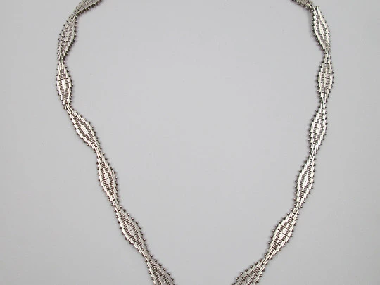 Women's choker. 925 sterling silver. Mexico. 1980's. Diamond patterns