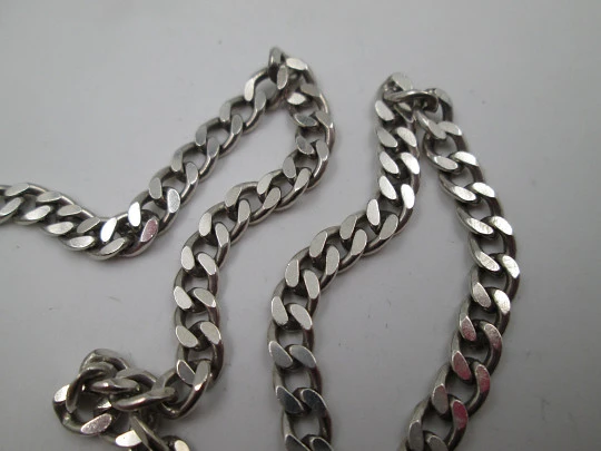 Women's curb chain. 925 sterling silver. Interlocking flat links. Crab clasp. 1980's Women's curb chain. 925 sterling silver. Interlocking flat links. Crab clasp. 1980's