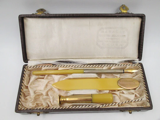 Women's desk writing set. Celluloid ivory and gold-plated metal. Original box. 1930's. Spain