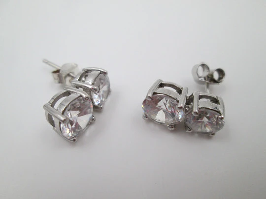 Women's earrings. 925 sterling silver and zircons. Push back clasp. 1990's. Spain