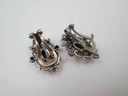 Women's earrings. 925 sterling silver. White and black gems. Clip clasp. Spain. 1980's