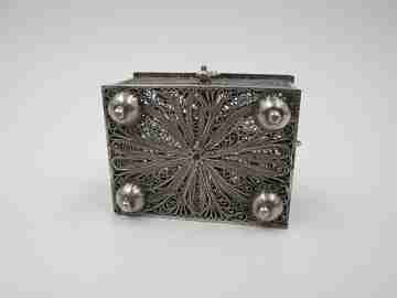 Women's filigree pillbox. 925 sterling silver. Vegetable motifs. 1970's