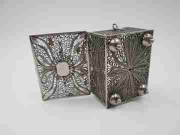 Women's filigree pillbox. 925 sterling silver. Vegetable motifs. 1970's