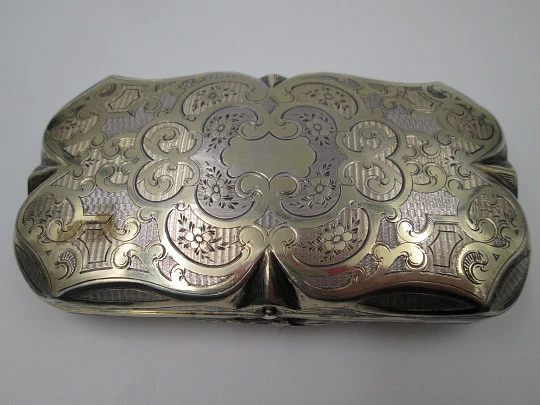 Women's french handbag. Silver & vermeil. Romantic scene. 1900's